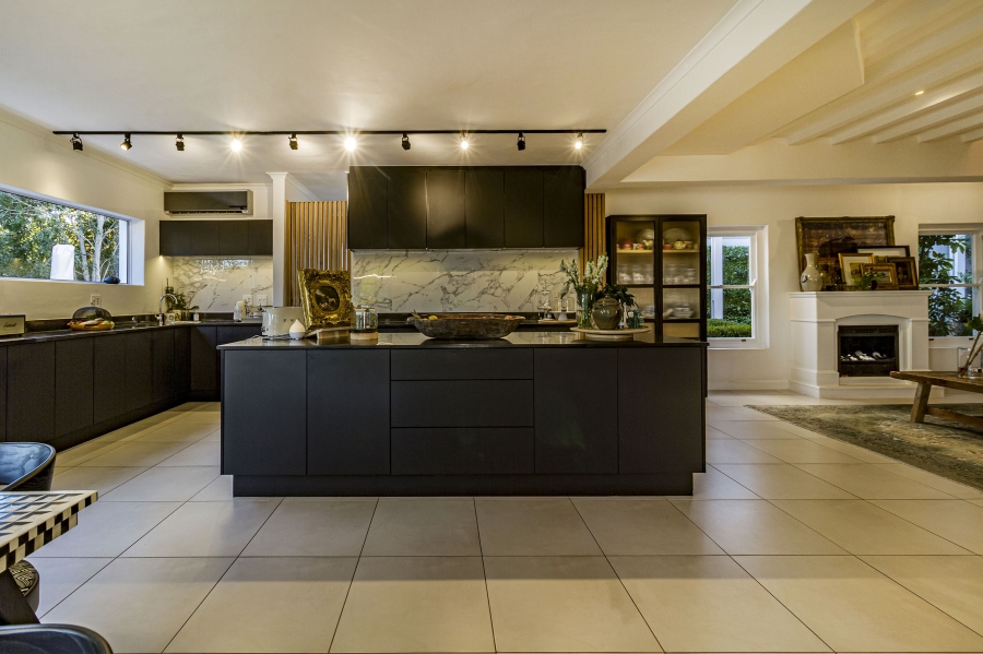4 Bedroom Property for Sale in De Zalze Winelands Golf Estate Western Cape
